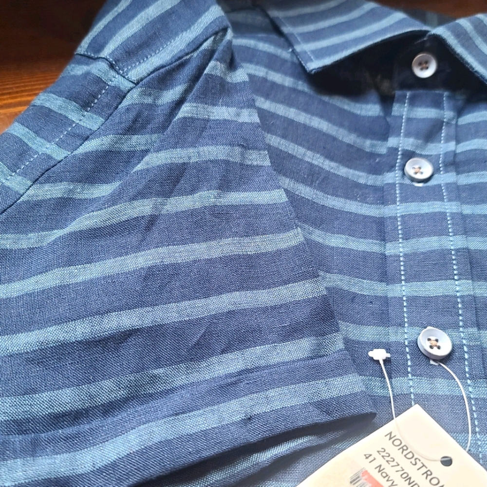 M linen striped Nordstrom Resort shirt
